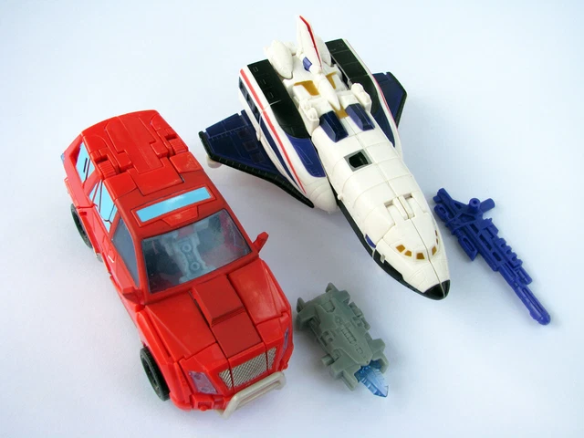 TRANSFORMERS UNIVERSE IRONHIDE Astrotrain RID Classics Figures ...