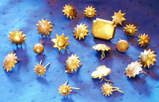 *21 Useful Harness Studs -  Horse Brasses*