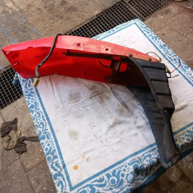 Parafango posteriore originale Cagiva Aletta rossa? Ala rossa? SXT? Elefant?