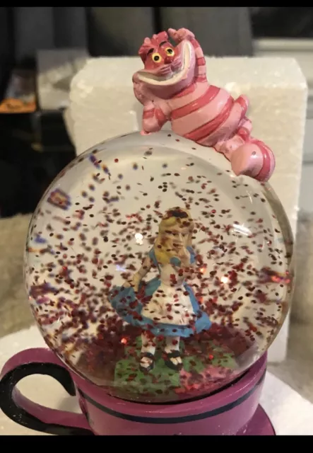 Disney's Alice in Wonderland Teacup Snow Globe, NEW Glitter Cheshire cat