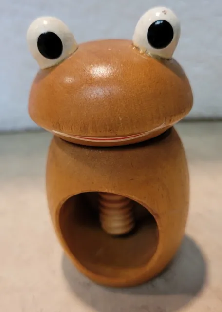 Rare Vintage Folk Art Frog Wooden Screw Nut Cracker Hand Turn Figurine