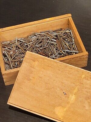 Mixed Gramophone phonograph needles in wooden box