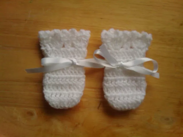 Handmade Hand Crocheted Baby Girl Picot Mittens  100% Acrylic various colours