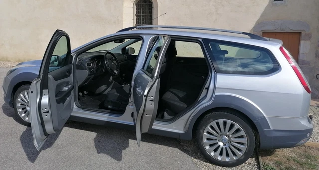 Ford focus Xroad 5