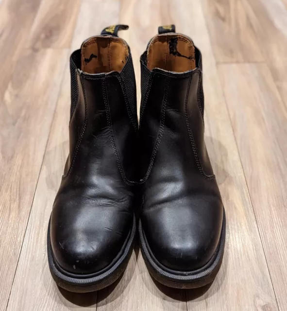 Airwair top dealer boots
