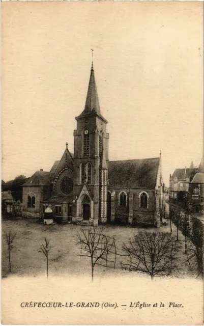 CPA Crevecoeur-le-Grand - L'Eglise et la Place (1032731)