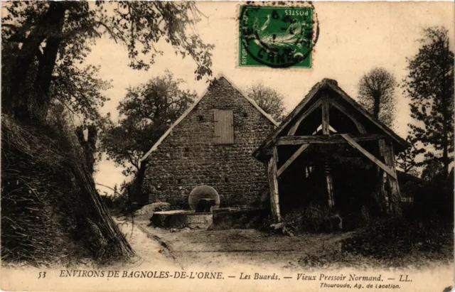 CPA Env. de BAGNOLES-de-l'ORNE - Les Buards - Vieux Pressoir (356714)