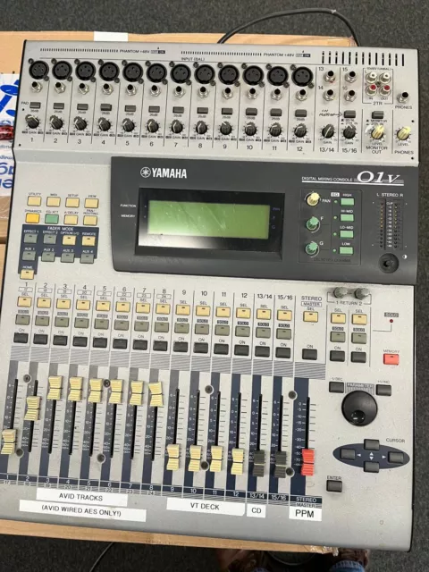 Yamaha 01v Digital Mixing Console With Aes Io Cables