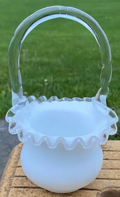 fenton silver crest ruffled 7” basket with bamboo style handle