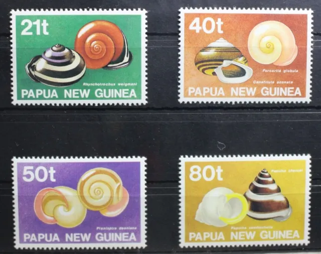 Papua Neuguinea 631-634 postfrisch Schnecken #RW192