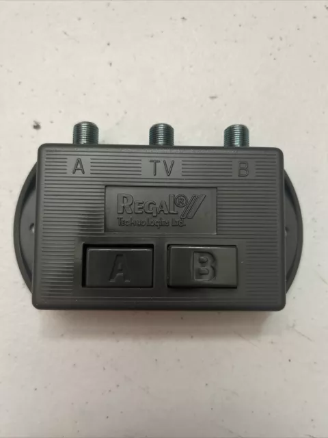 Regal Technologies Ltd - A/B TV Coaxial Switch - Antenna, Cable, Video Games