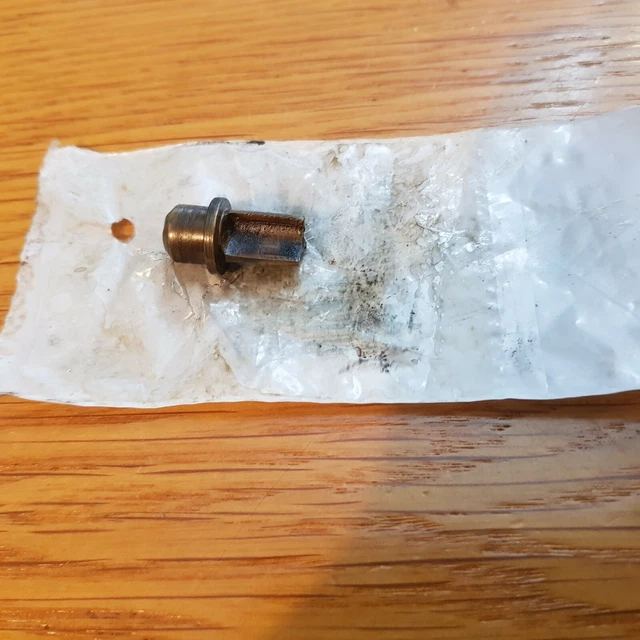 JAGUAR XK ENGINE oil pressure relief valve part 7310 £7.50 PicClick UK