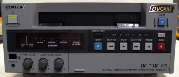 SONY DSR-20 DVCAM MiniDV Mini DV Reproductor de Cintas Grabadora PRO  Digital VCR Cubierta EUR 640,50 - PicClick ES