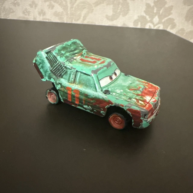 DISNEY PIXAR CARS PILEUP #11 CRAZY 8 RACER 1:55 DIECAST £6.99 - PicClick UK