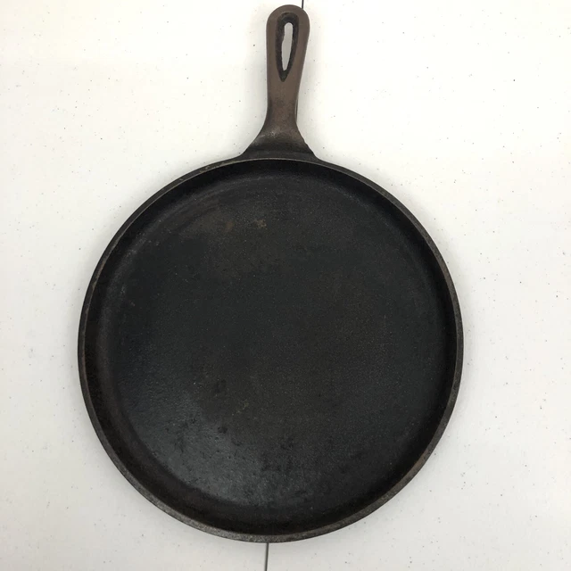 Lodge 90G 10 1/2” inch Old Style Cast Iron Flat Griddle Skillet Pan Made In USA