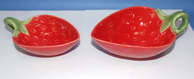 Set 2 Mint Rare Vintage Ceramic Strawberry Candy Trinket Dish Bowl Unique