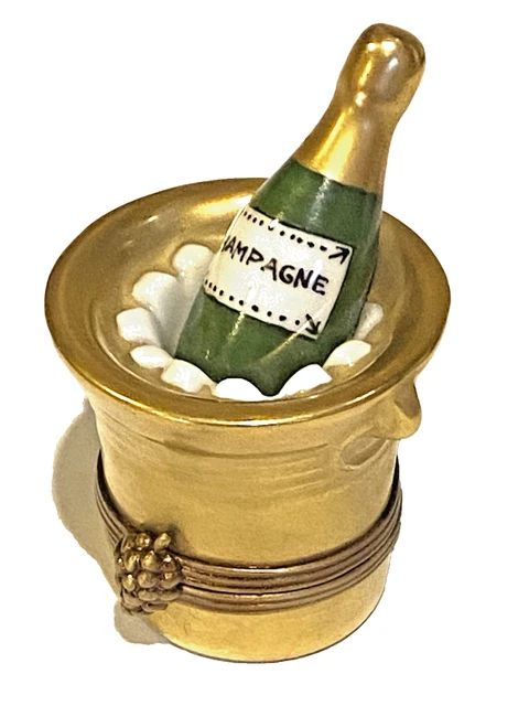 244. “Champagne Bottle” encrusted gem padded headband Fashion - Flipbook by Maia Torres | FlipHTML5 main image 3