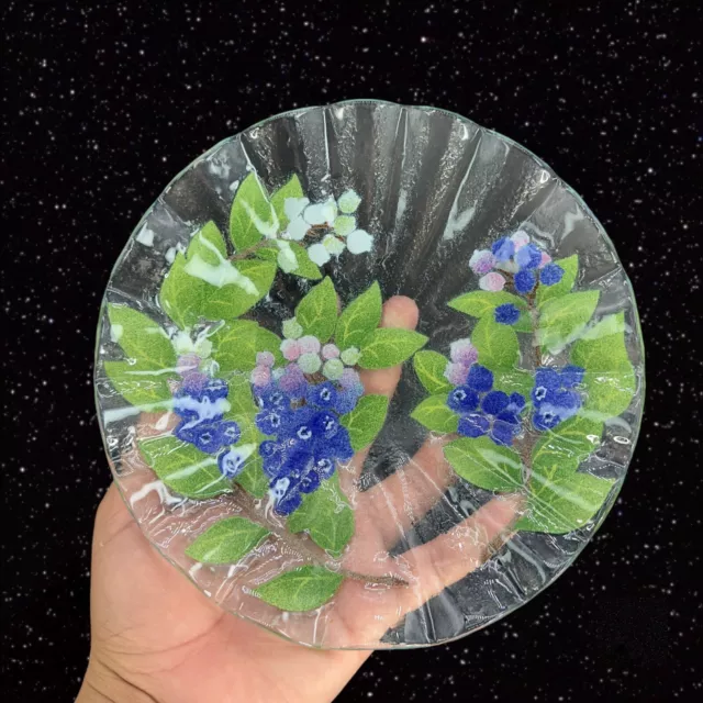Sydenstricker Glass Blue Grapes Berries Ruffled Bowl Dish Hand Made Signed 7.75” 2