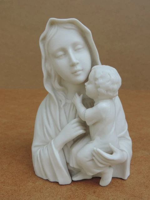 Madonna-Figur Mit Jesuskind Vom Mittelalterlichen Bildhauer Tilman
