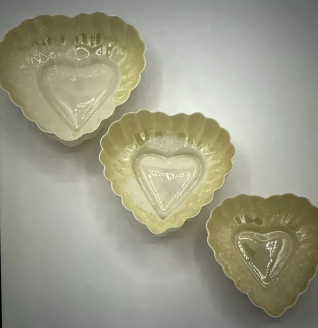 Belleek Set Of 3 Heart Shaped Dish Bowls Yellow Luster Ireland Green Mark