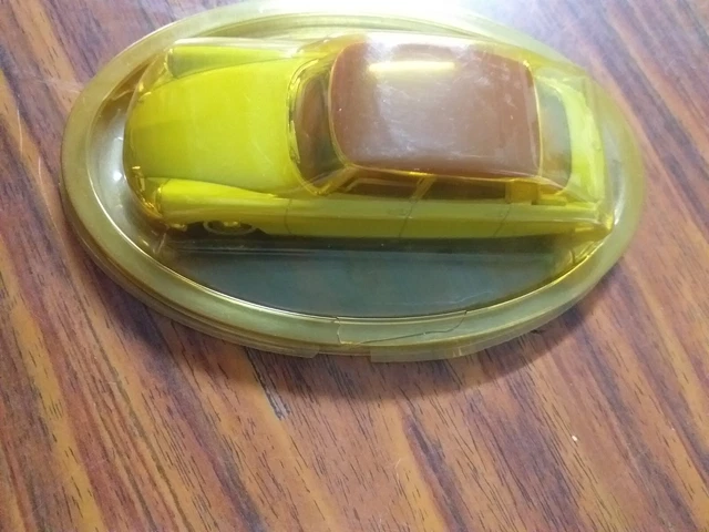 CITROEN  DS 19, 1956 , Voiture Miniature , Jaune + Toit rouge, Echelle:  1/43