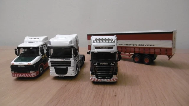 thumbnail image 2 of Oxford Diecast 1/76 Scale Scania Highline Truck – Exol Livery, Code 3 Beacon On Roof, Diecast Model 2 of 5