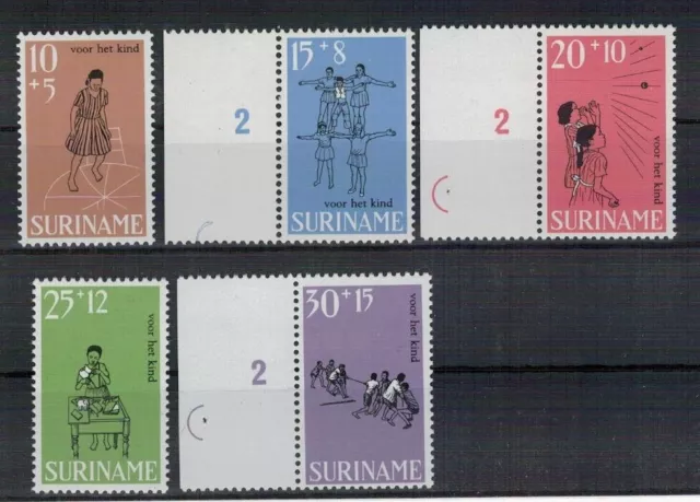 Suriname: Nr. 548-552 ** postfrisch / Kinderspiele 1968