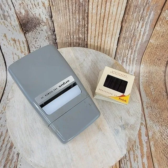 Vintage Argus PreViewer Photo Slide Viewer with 14 Film Slides Elderly Couple