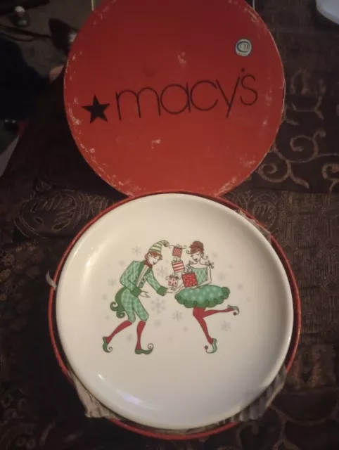 Unique Vintage Macy's Harlequin Christmas Dessert Plates Set of 4 w/Original Box