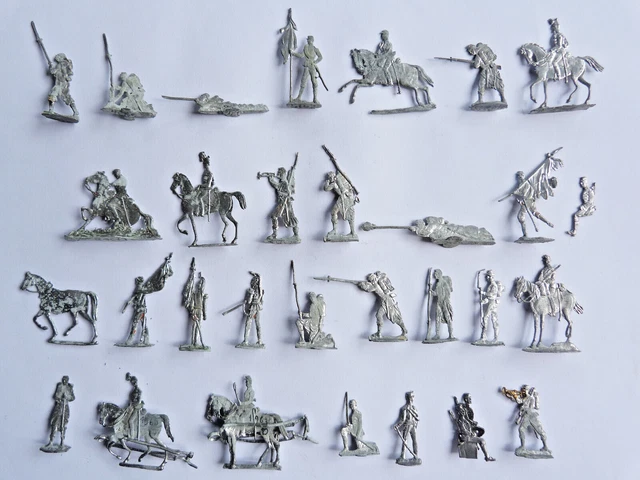 Plats d'étain - Zinnfiguren - Flat tin : 41 soldats allemands