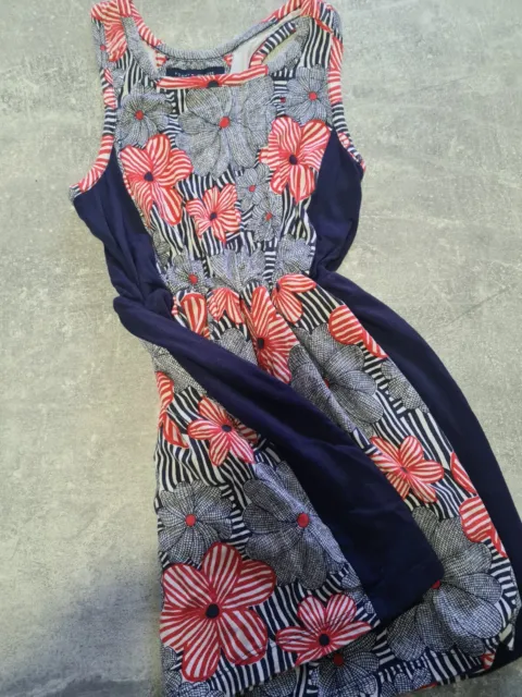 Girls Tommy Hilfiger Dress elastic waist  Age 4 Floral Nautical excellent 2