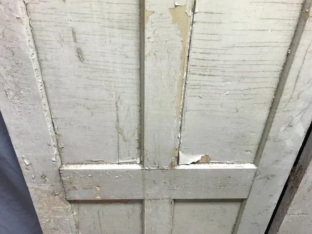 Pair Antique Wood 4 Panel Shabby White Cabinet Cupboard Doors VTG 21x60 188-23B 17