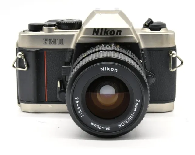 Nikon FM10 Cámara Analógica Réflex Kit con NIKKOR  35–70mm F/3,5-4,8