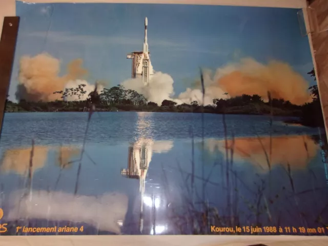 POSTER -  1er VOL DE ARIANE 4 - 15.6.1988. KOUROU / CNES / PHOTO BERNARD