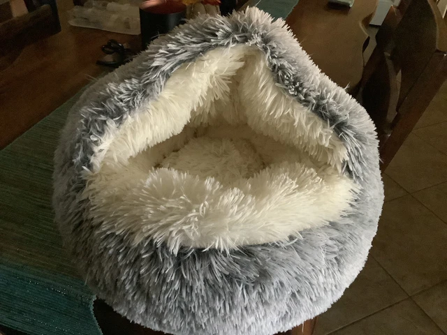 Cat Bed Cave Round Plush Fluffy Hooded Cat Bed Donut Self Warming Pet Dog Bed