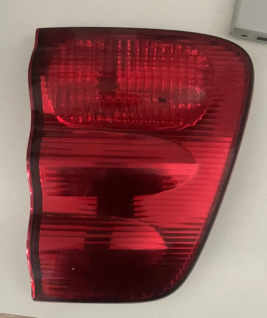 ✅ 01 02 03 04 Toyota Sequoia TRUNK Lid INNER GATE Tail Light Left DRIVER OEM