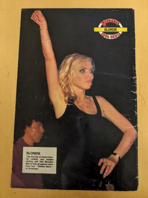 BLONDIE Debbie Harry 1979 tolles 1-seitiges dänisches Clipping-Mini-Poster - U678