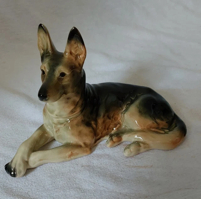 Old Ceramics Figure German Shepherd