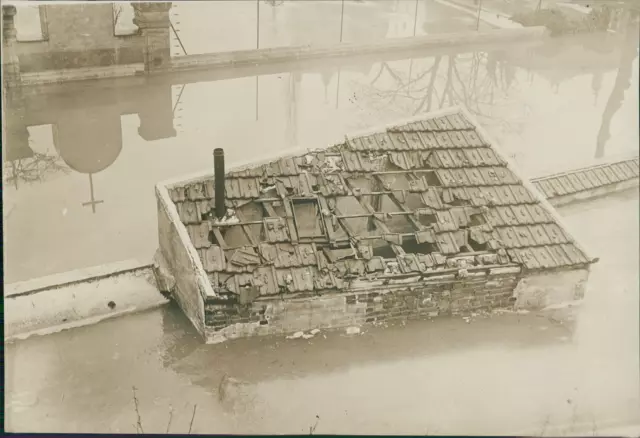 Mr. Branger, France, 1910 Floods at Maisons-Alfort Vintage Silver Print.