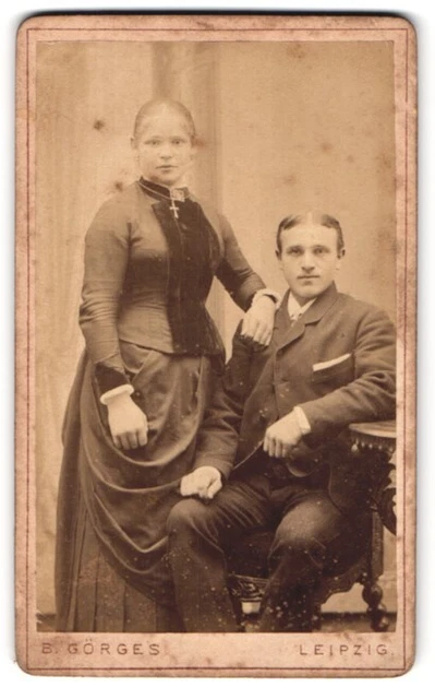 Fotografie B. Görges, Leipzig, Töpferplatz an der Promenade, Portrait junges bü
