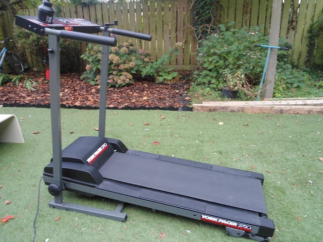 ELECTRIC FOLDABLE TREADMILL, York Pacer 2750 PicClick UK