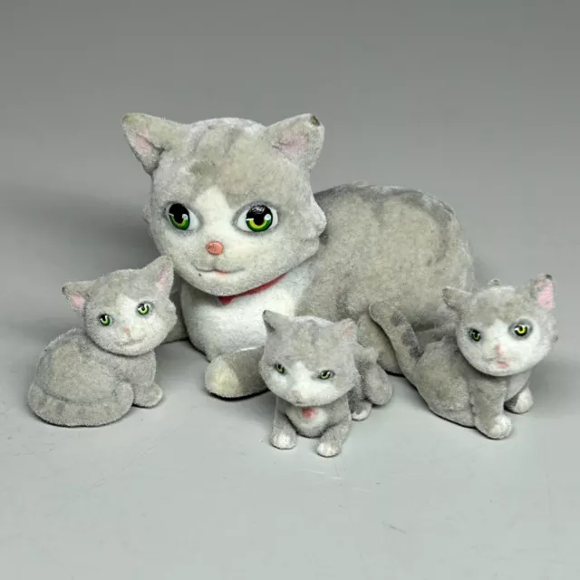Kitty in My Pocket Grey & White Cat Family Flocked Toy Figure Bundle x4 MEG 2005