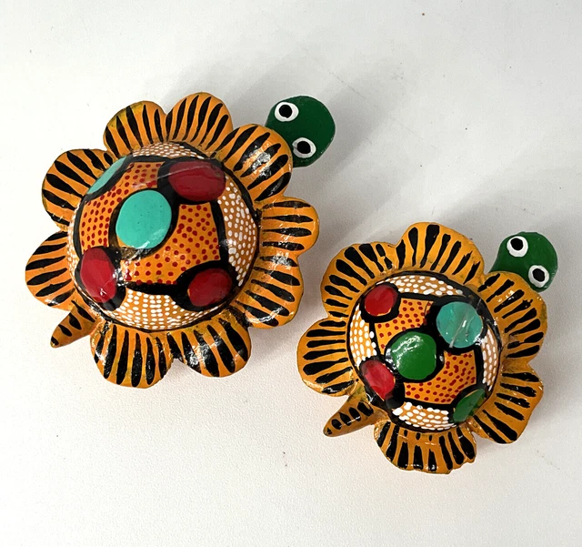 2 Miniature Nodder Wooden Bobble Head Painted Mexican Folk Art Turtle 2 Miniature Nodder Wooden Bobble Head Painted Mexican Folk Art Turtle