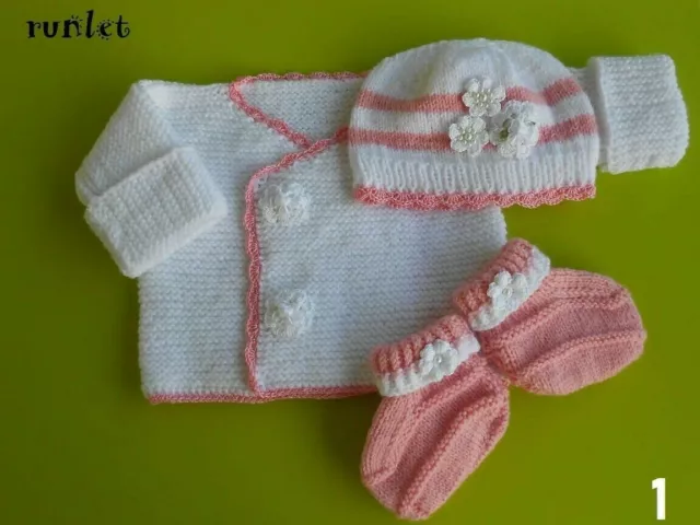 brassière laine bébé ,bonnet chaussons bébé fille en laine ,ensemble bebe fille.