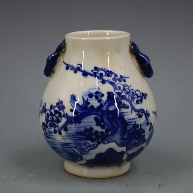 Chinese Blue and White Porcelain Qing Qianlong Plum Flower Deer Shape Vase 3.94"