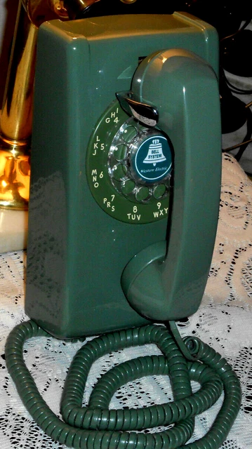 Excellent Vintage Western Electric Green Classic Rotary Dial Wall Phone Works!