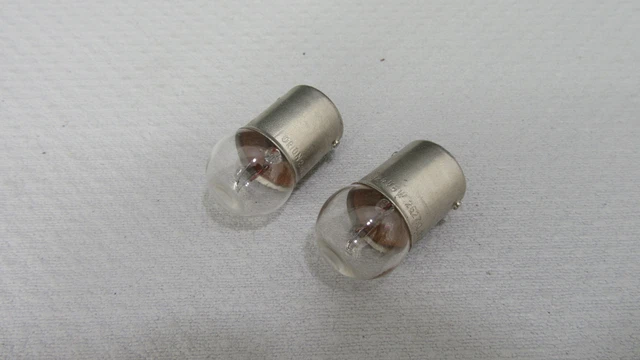Lot De 2 Ampoules Pour Lampe Torche - 0.5W, Tensions 3/4.5/6V - Neuf, Accessoire Générique