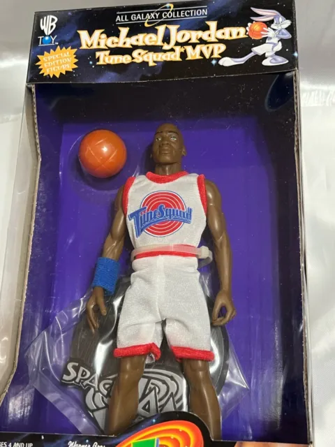 1996 Michael Jordan Tune Squad MVP Basketball Space Jam Action Figure NIB Sealed