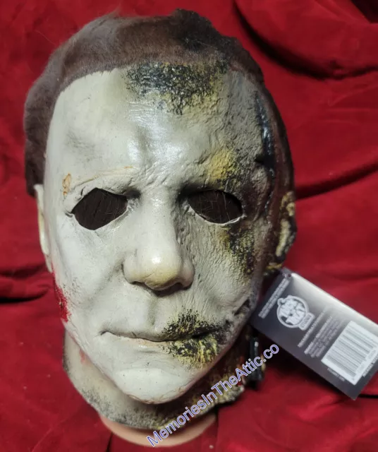 Official Trick or Treat Studios Halloween Kills Michael Myers Mask 2021 Burnt