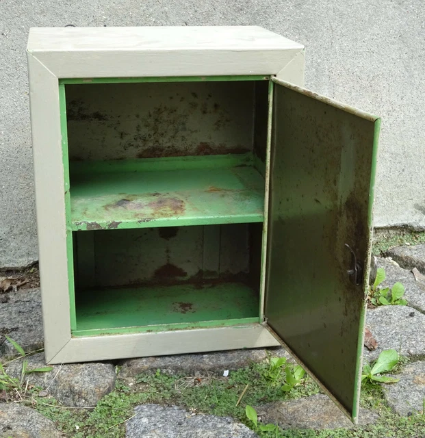 VINTAGE TIN STORAGE Small Hanging Loft